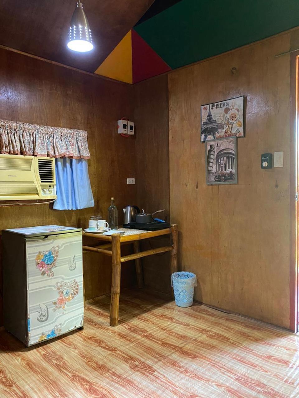 Casa De Corazon Apartment Anda (Visayas)